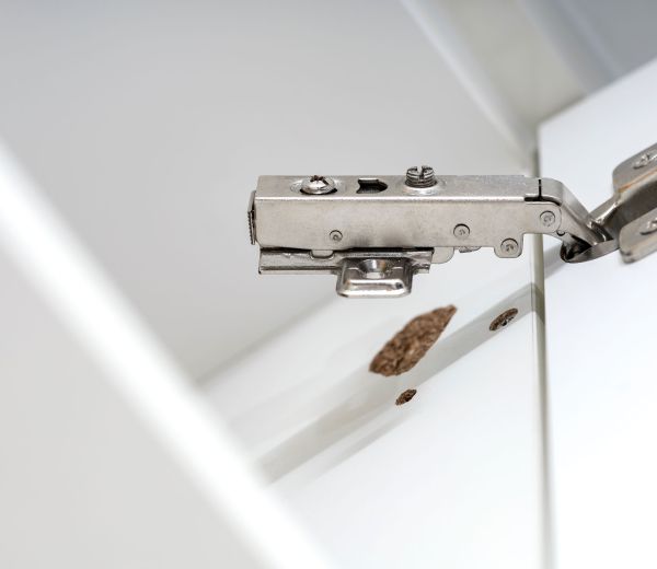 Reparatur und Gebäudeunterhalt