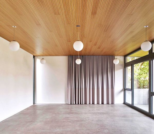 Wand- und Deckenverkleidungen